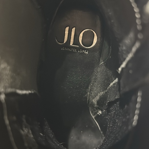 JLO Black Heeled Boots with Chunky High Heel and Platform Sole - Picture 5 of 9